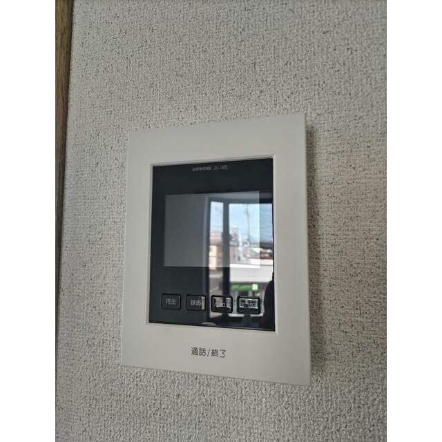 ★★モニター付きインターホンで室内にいながら来客対応が出来ます♪★★
