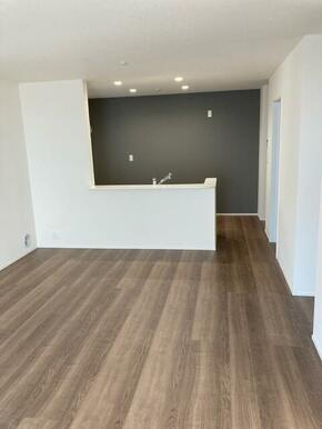 笑顔が溢れる、心和むリビング（3号棟）