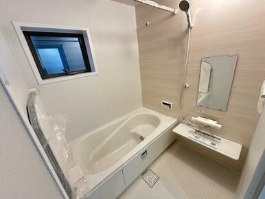 お風呂で疲れを洗い落として心地よく1日終了（1号棟）