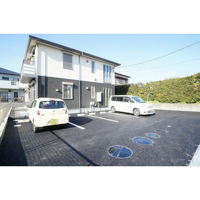 【駐車場】敷地内駐車場１台付き（無料）です！