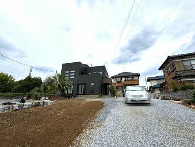 広大な庭が特徴です！