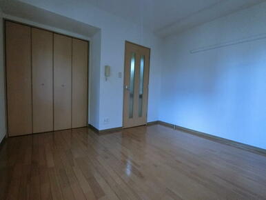 (参考)同一建物内の他の部屋の写真となります。