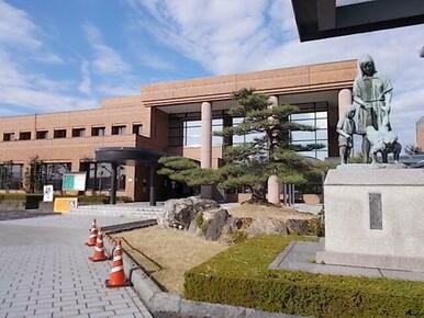 羽島市立図書館