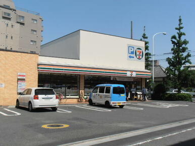 セブンイレブン矢口渡駅前店