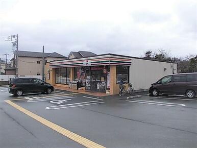 セブンイレブン所沢下山口店