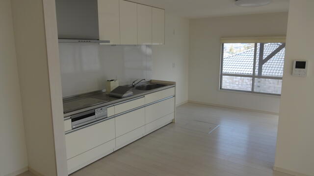 物件画像 北九州市八幡西区 鷹見台２丁目 (永犬丸駅) 3階建 1SLDK