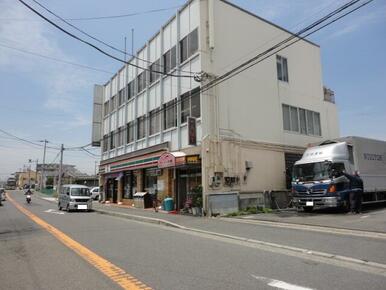 セブンイレブン鵠沼神明店