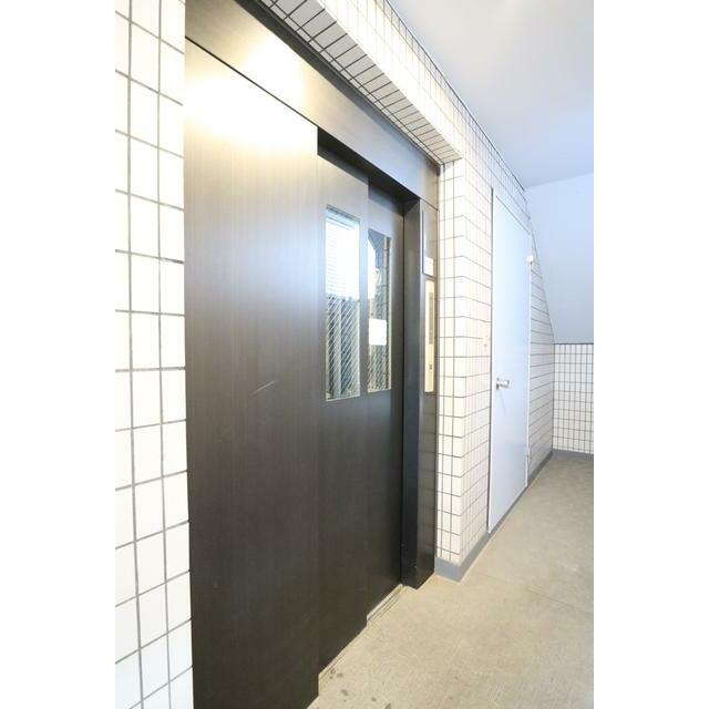 共用設備 エレベーター