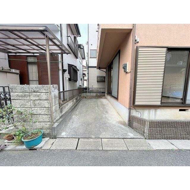 「駐車場」