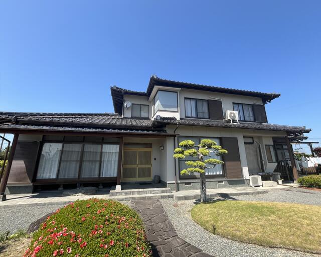 物件画像 築上郡吉富町 大字直江 (吉富駅) 2階建 6SLDK
