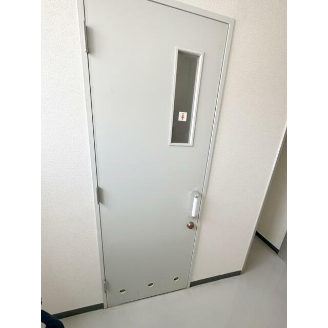 女性用トイレ