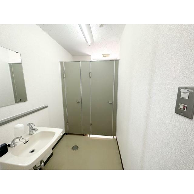 女性用トイレ
