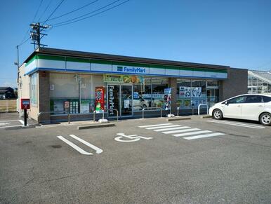 ファミリーマート一宮北方町店