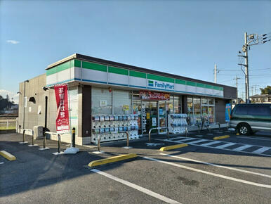 ファミリーマート川越吉田店
