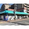 販売店