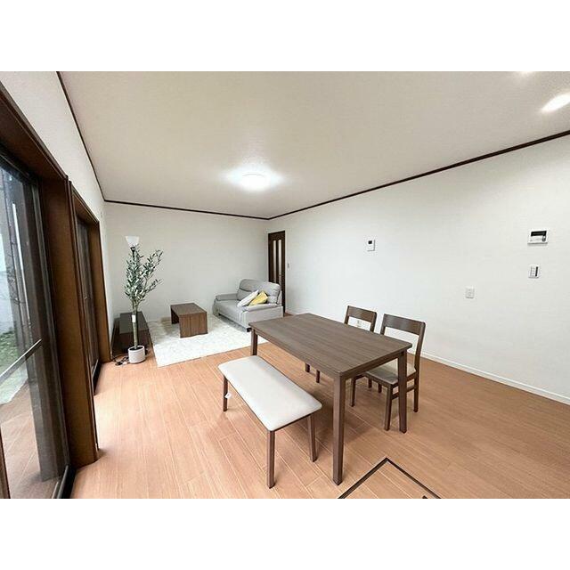 ニトリ家具付きでお引渡しさせて頂きます