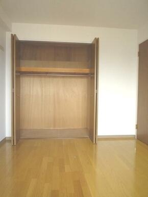 ※反転タイプの部屋の写真になります