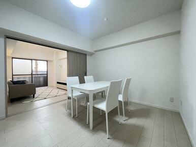 ダイニング_ニトリ家具設置しております