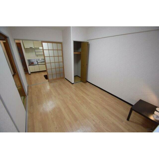 扉を開けてLDKにしてもOK 前回募集時の写真です