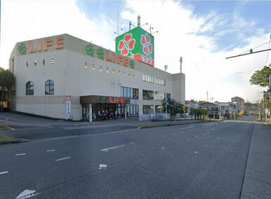 ライフ増尾店