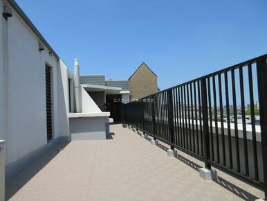 広々バルコニー