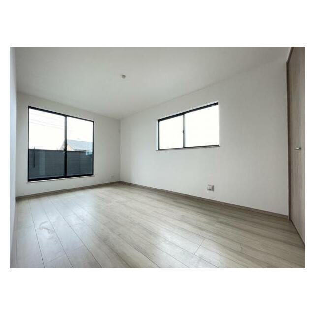 2階にはお部屋が3部屋！全部屋に収納が付いています＾＾