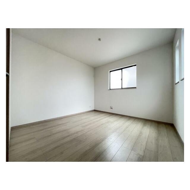 各部屋にクローゼットが付いているので整理整頓も安心＾＾