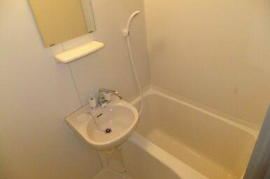 ※別号室参考写真です。