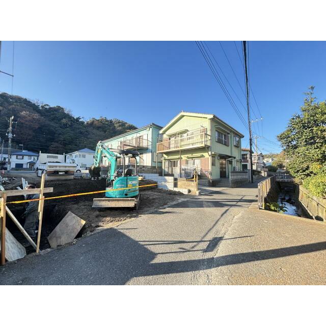 【前面道路含む現地写真】2号棟