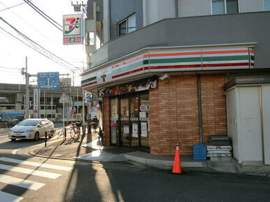 セブンイレブン　川崎武蔵中原駅北口店