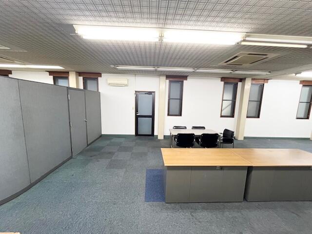 commercial 美濃池町