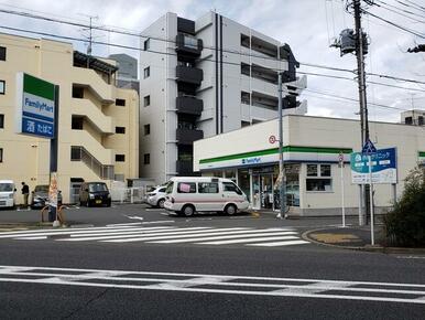 ファミリーマート