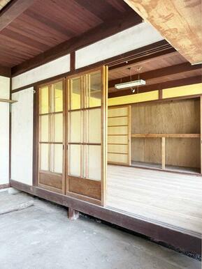 ２階建（離れ）