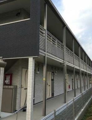 共用部分は清掃業者が清掃しております。