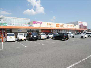 The Big （ザ・ビッグ） 三日月店