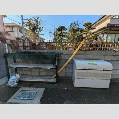 ゴミ捨て場