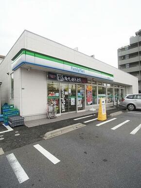 ファミリーマート船橋湊町店