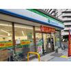 コンビニ