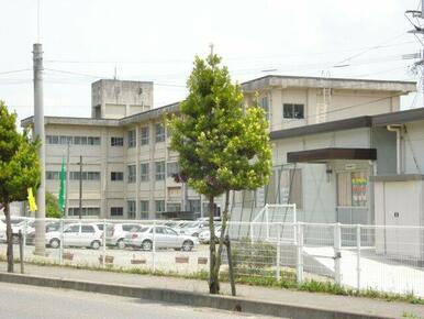 大坪小学校まで1,600ｍ