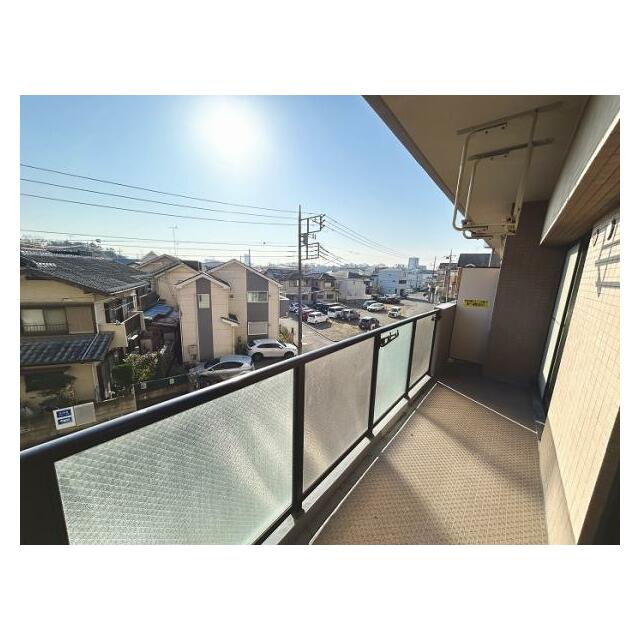 納戸約4.6帖　角度１