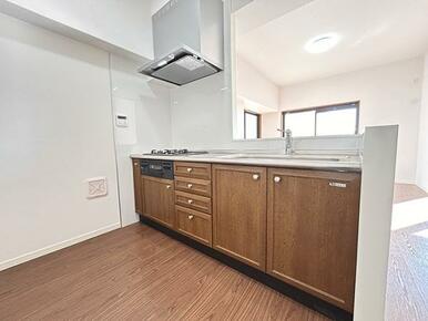 キッチン　角度２
