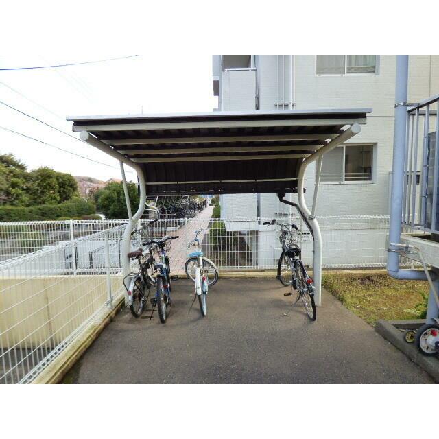 ★敷地内に駐輪場あります★
