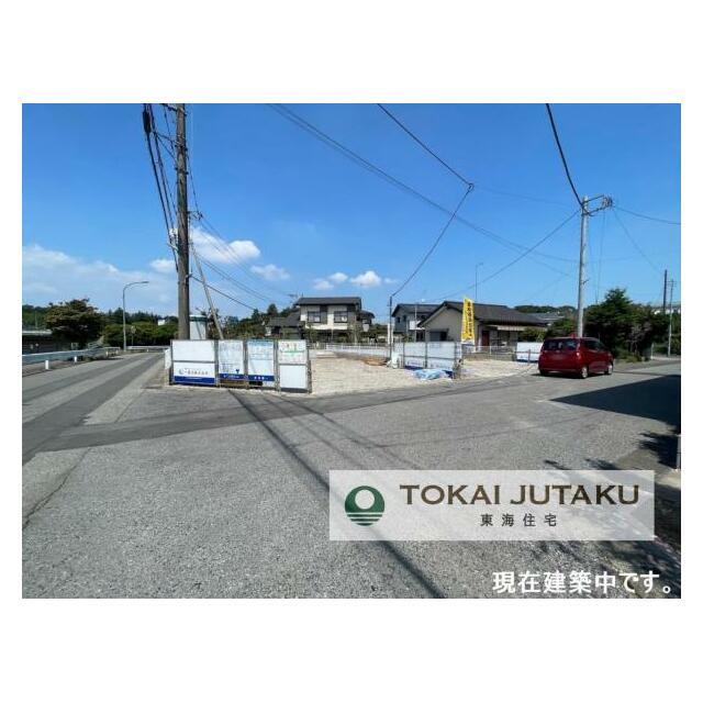 南東側約6M、南西側約5M幅員の公道角地。車の出し入れもスムーズに行えますね＾＾