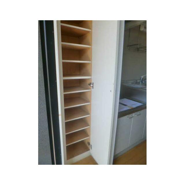 シューズボックス