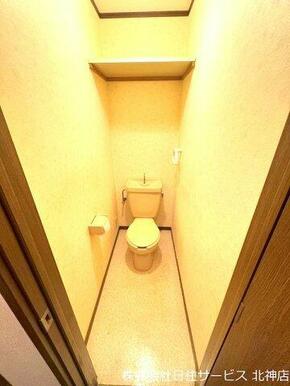 コンパクトで使いやすいトイレです