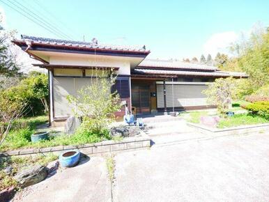 内装リフォーム済み令和2年10月システムキッチン 敷地約232坪 ５LDK平家+車庫