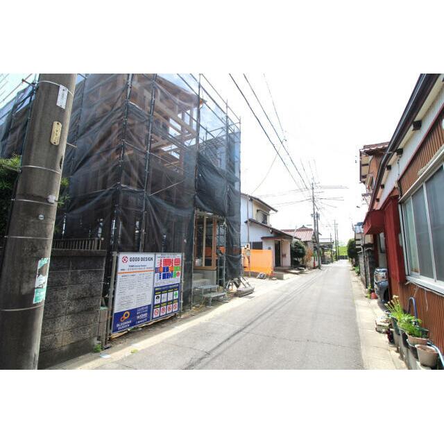 4月19日撮影 東側道路（北→南）