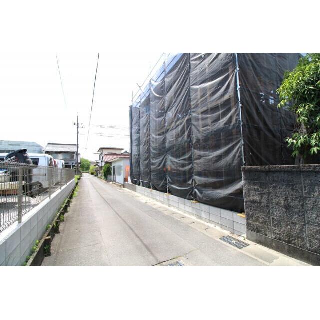 4月19日撮影 東側道路（北→南）