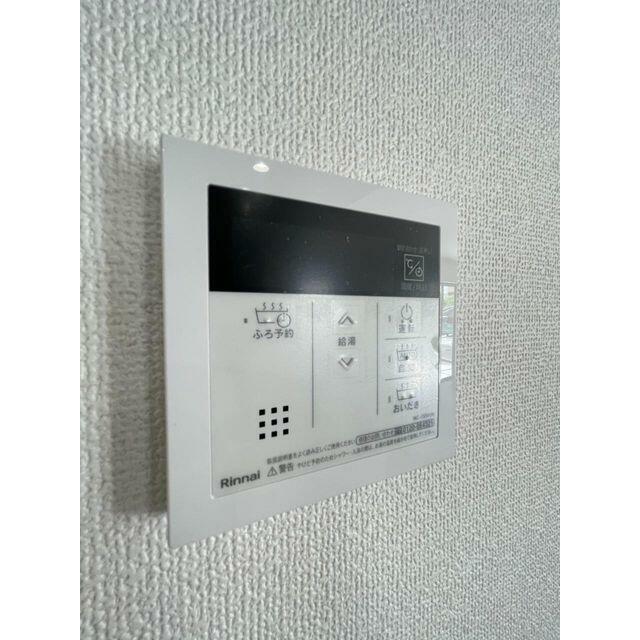 いつでも暖かい湯船に入れる追焚き炊き機能付き＾＾