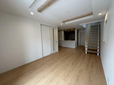 (1)号棟 LDK（20.0帖）
